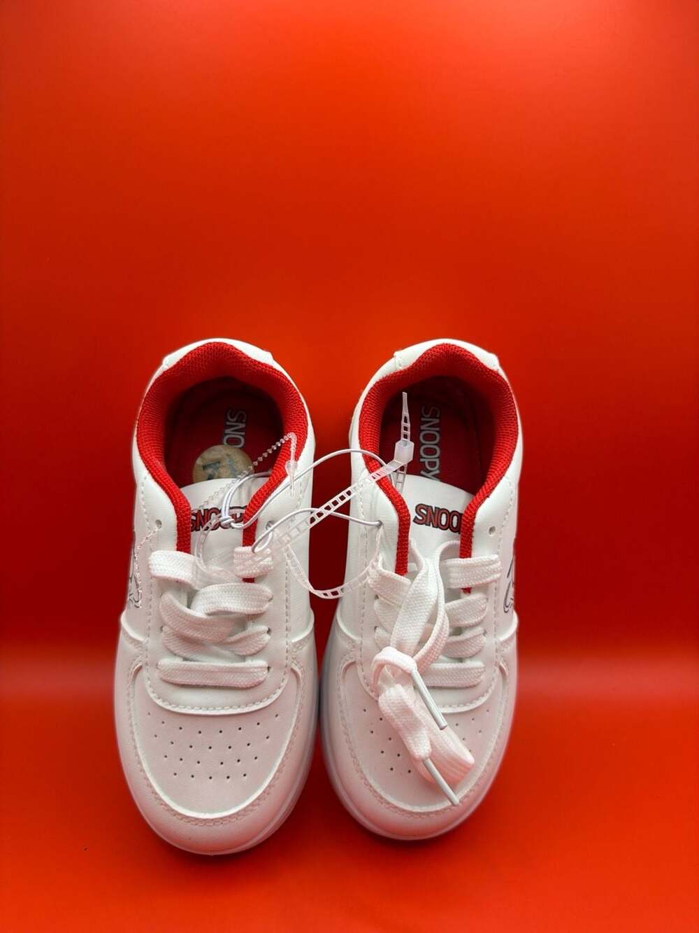 Snoopy Peanuts White and Red Toddler Sneakers Size 12